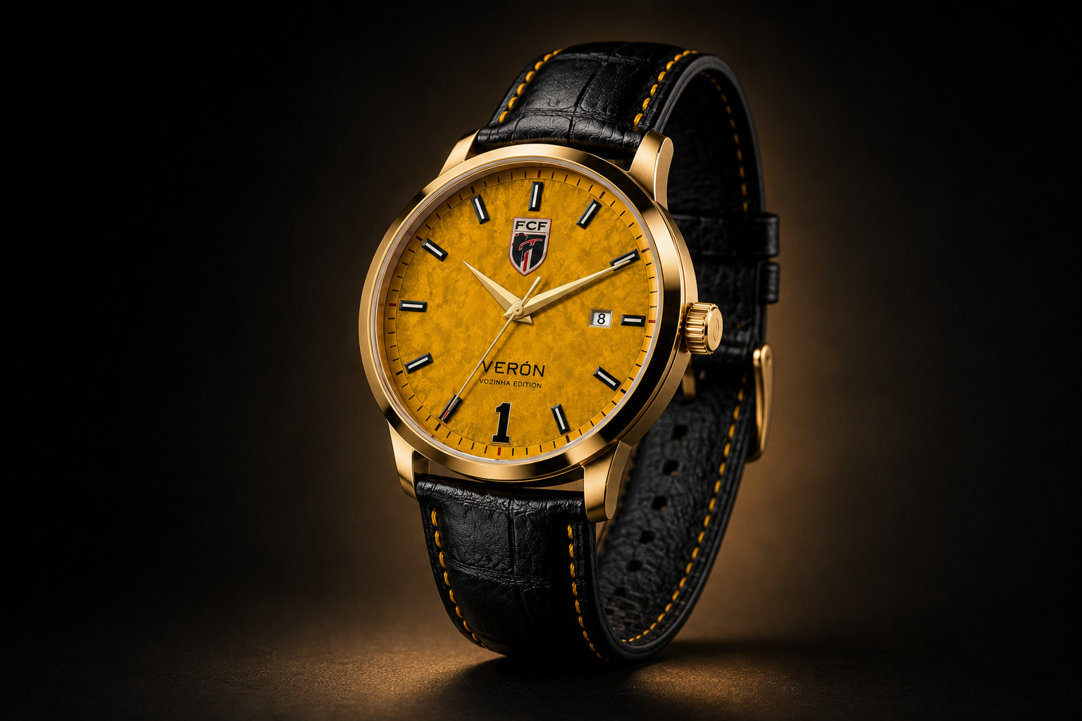 Vozinha Edition polished case and signed crown